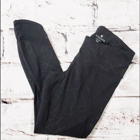 Athleta up for anything capris - Picture 1 of 4